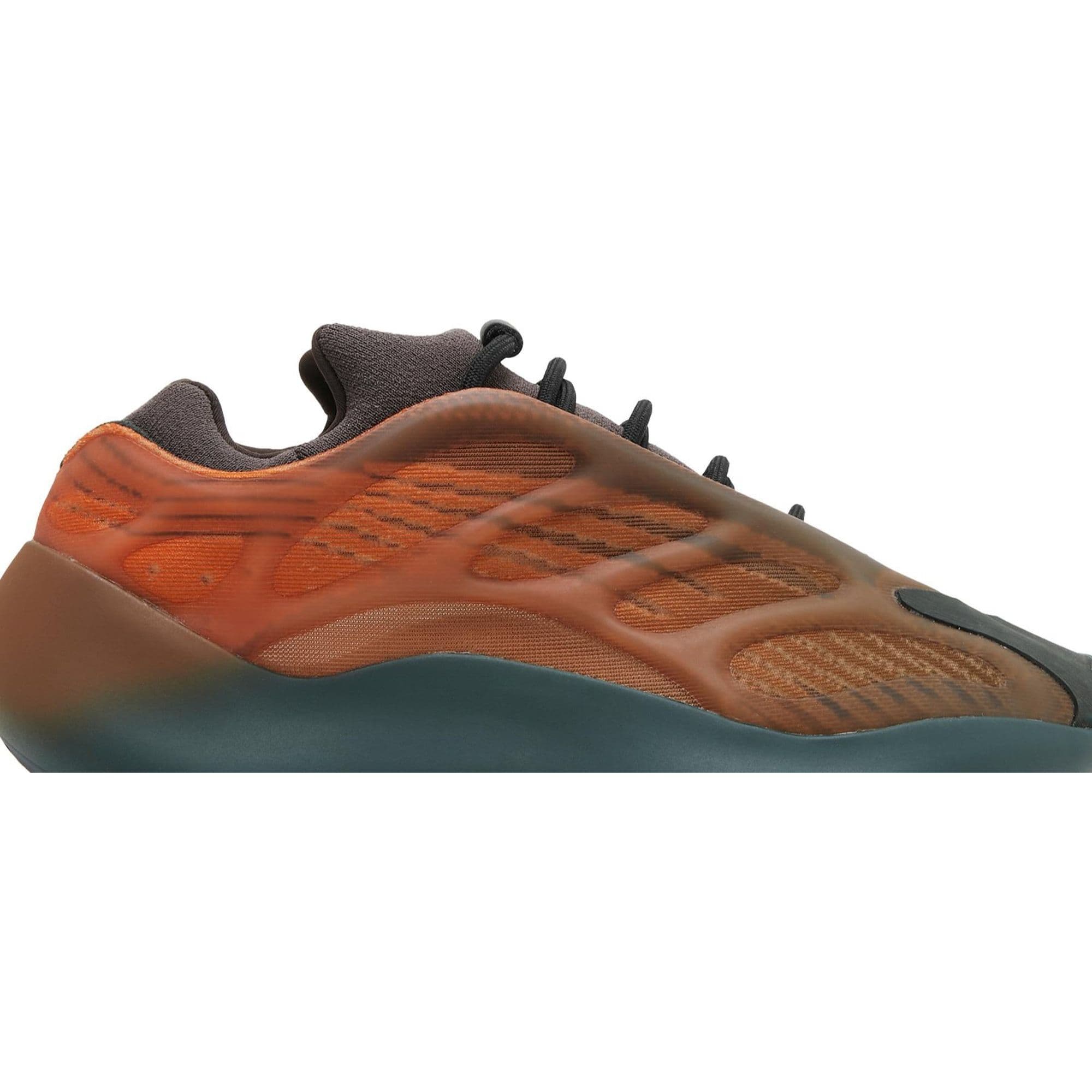 Adidas Yeezy 700 V3 Copper Fade