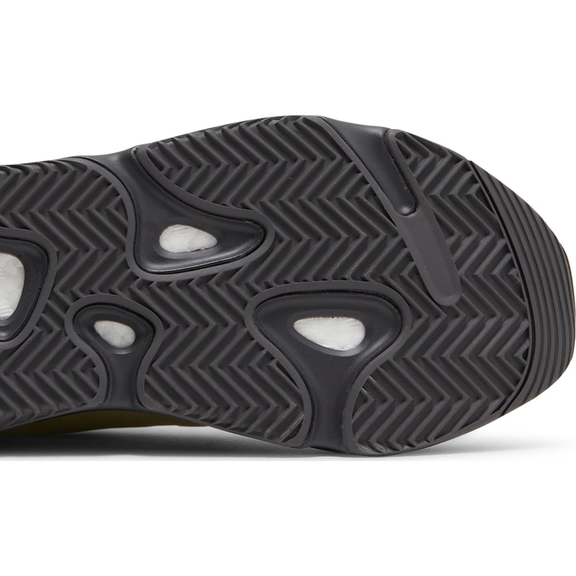 Adidas Yeezy Boost 700 MNVN Resin